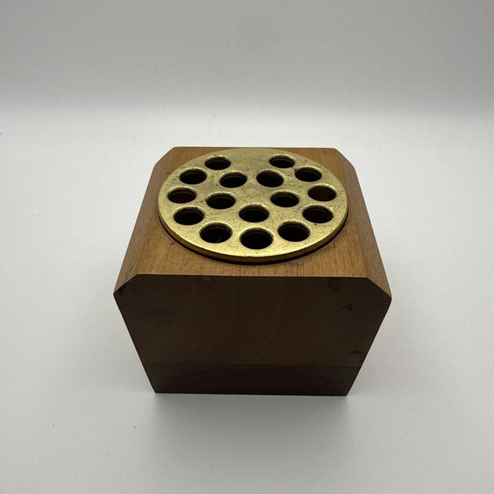 Vintage MCM Doringer Walnut Desk Pencil Pen Holder Mid Century 2.5